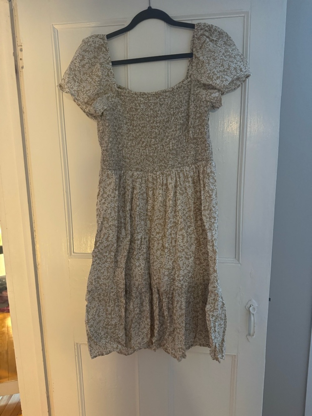 GAP Factory Cream Floral Puff-Sleeve Midi Dress